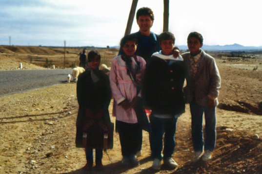 tunisia88_069 Me with Berber children